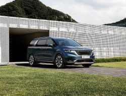 KIA Carnival возвращается в Россию после 10-летнего перерыва