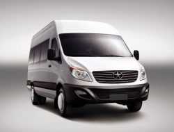 Китайский JAC представил в России «убийцу» «Газели»