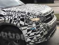 Новейший маленький кроссовер Volkswagen для России вновь замечен на тестах