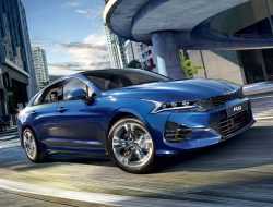 В России стартовала сборка нового седана KIA K5