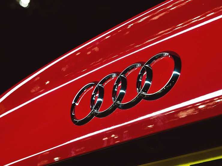 Audi повышает цены на машины в России