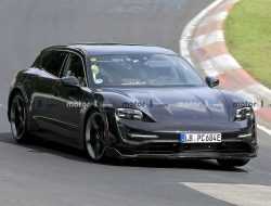 Фотошпионы заметили особый Porsche Taycan