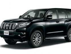 Японцы опять обновили Toyota Land Cruiser Prado
