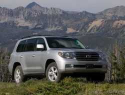 Какие проблемы таит в себе подержанный Toyota Land Cruiser 200