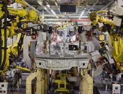 Российский завод Hyundai заработал на полную помощь