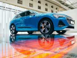 В России состоялась премьера сразу двух новинок от Audi