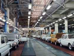 Вместо нового «Запорожца» на Украине начали собирать LADA и Renault