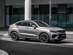 Geely открывает в России продажи нового премиального кроссовера Tugella