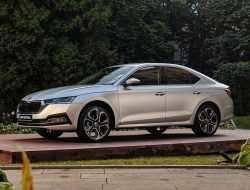 Названы цены на новую Skoda Octavia в России