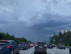 Почему «Яндекс.Навигатор» иногда заводит водителей в жуткие пробки