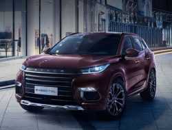 Премиальный «китаец» Chery Exeed TXL уже готов удивить россиян