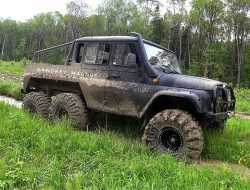 УАЗ «Хантер» превратился в вездеход с колсеной формулой 6х6