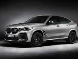 BMW везет в Россию особые версии X5M и X6M