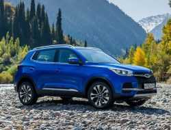 Chery начинает торговать обновленными кроссоверами Tiggo 4