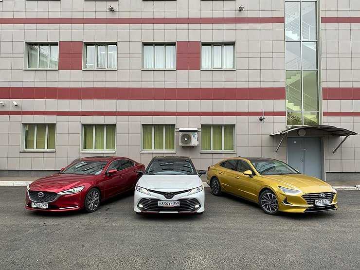 Чьи «понты» дороже: сравнительный тест Toyota Camry, Mazda6 и Hyundai Sonata