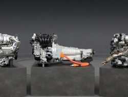 Mazda готовит к выпуску рядную «шестерку»