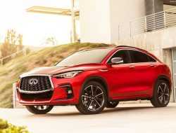 Названа дата появления в России нового купе-кроссовера Infiniti QX55