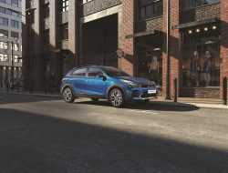 Объявлены рублевые цены на KIA Rio X