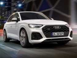 Обновленному Audi SQ5 уменьшили мощность, но увеличили динамику