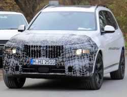 Обновленный BMW X7 сфотографировали на тестах
