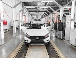 Украинские депутаты не хотят, чтобы ЗАЗ выпускал автомобили LADA