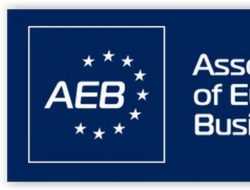 В октябре резко выросли российские продажи легковых машин