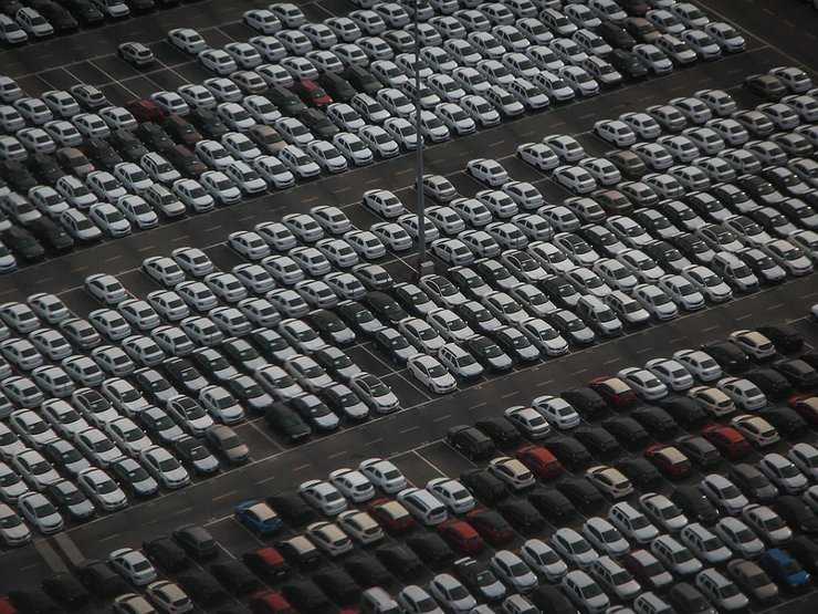 Мировой автомобильный рынок продолжает падать