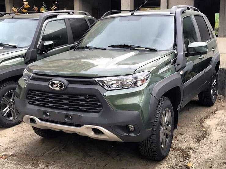 Новая LADA Niva станет похожа на Toyota RAV4: первые фото