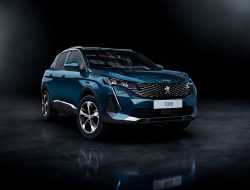Peugeot назвала цены на два новых кроссовера в России