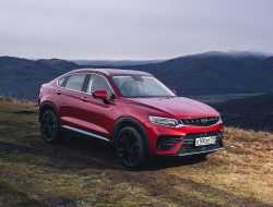 Премиум-кроссовер Geely Tugella бьет рекорды продаж в России