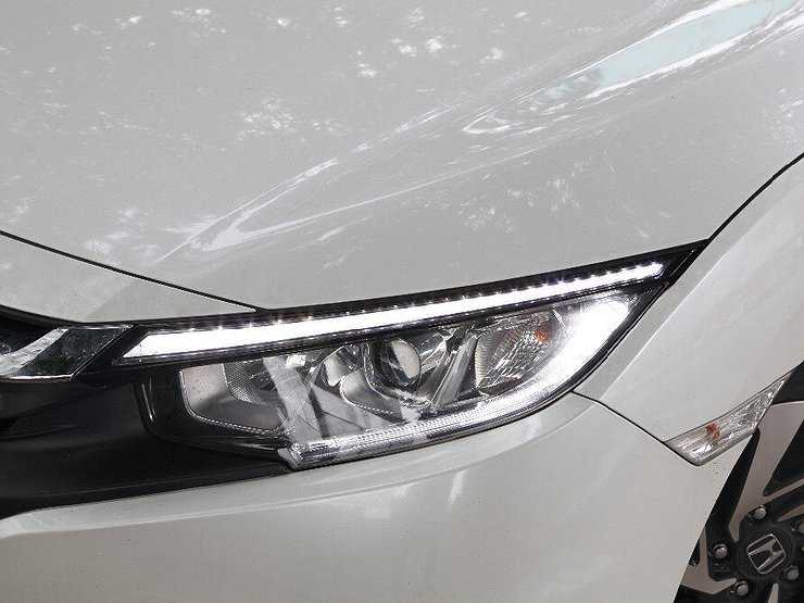 Во сколько обходится автовладельцам замена светодиодных фар