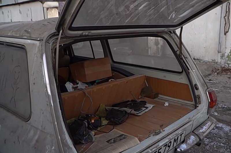 
            В Москве нашли забытый ГАЗ-24 с пробегом 2000 км
        