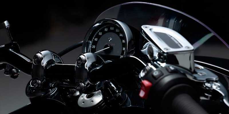 Мотоцикл BMW R 18 получил огромные «ноздри»