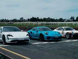 Гонку очень мощных Porsche показали на видео