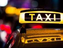 В Подмосковье с начала года на штрафстоянки увезли более 100 машин такси