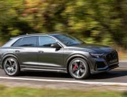 Audi RS Q8 с 600-сильным мотором V8 оценили в рублях