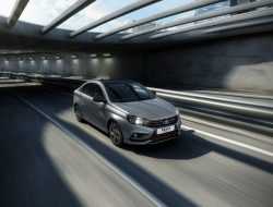 АвтоВАЗ раскрыл данные о продажах самой дорогой Lada Vesta