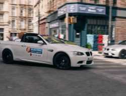 BMW рассекретила даты премьеры первой электрической «эмки»