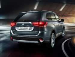 Mitsubishi прекратит продажи в России спортивного Outlander