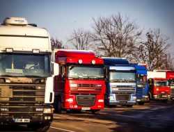 Иностранных водителей с неоплаченными штрафами не выпустят из России