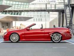 На продажу выставлен редкий кабриолет Mercedes-Benz CLK арабских шейхов
