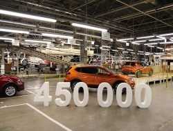 Nissan рассказал, как изменились кроссоверы для России