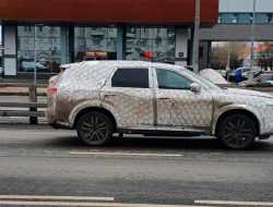 Новый Nissan Pathfinder сфотографировали в Москве