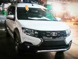 Обновленные Lada Largus встали на конвейер во всех модификациях