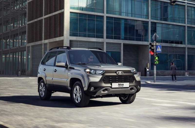 Появилась первая фотография Lada Niva Travel в упрощенной комплектации