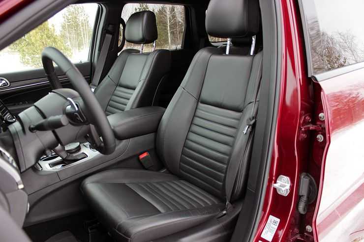 Положительные вибрации: тест-драйв Jeep Grand Cherokee S Limited