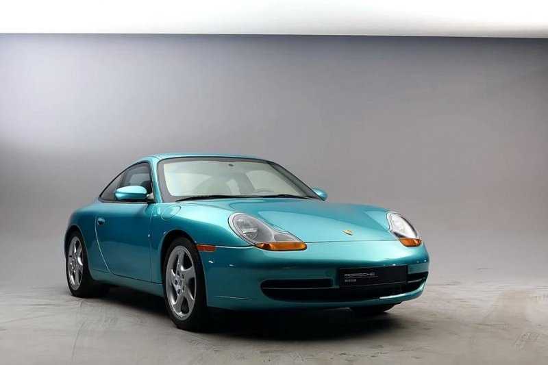 Посмотрите на единственный в мире Porsche 911 с заводской броней