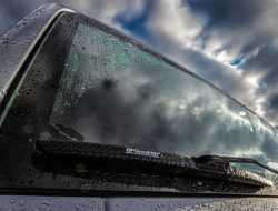 Производитель шин выпустил «внедорожные» стеклоочистители