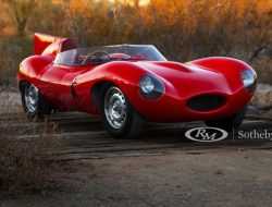 Редчайший 66-летний Jaguar D-Type пустят с молотка за 550 миллионов рублей