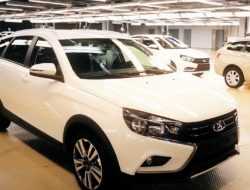 Собраны первые экземпляры Lada Vesta с «Яндекс.Авто»